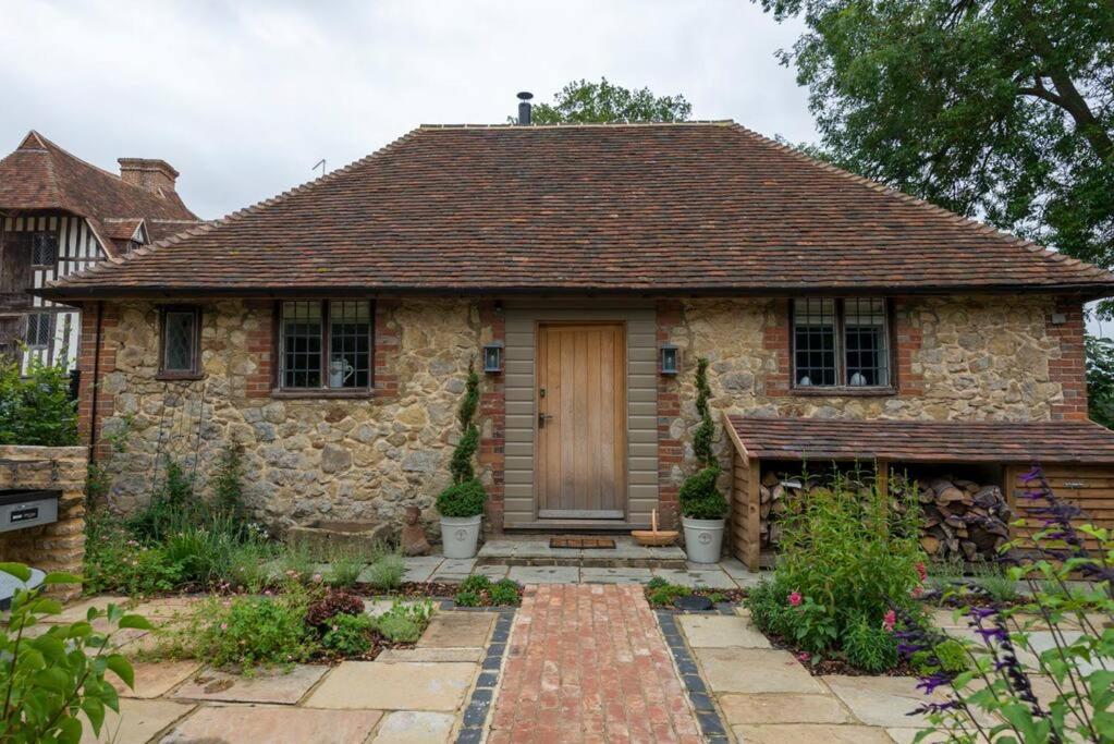 Weaver'S Cottage Smarden Exterior photo